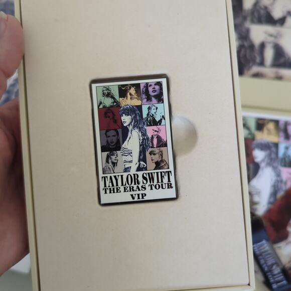 Taylor Swift Eras Tour VIP Merch Box Official Concert London 2024 Poster Bag Etc - Picture 10 of 12